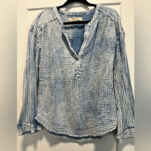 We The Free Womens 100% Cotton Denim Wash Long Sleeve Size M